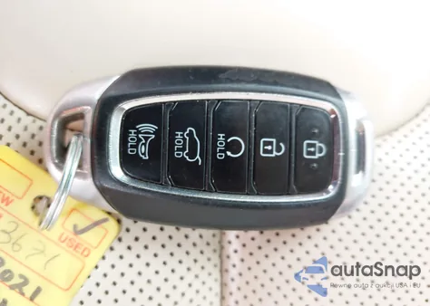 2021 Hyundai Palisade Calligraphy z USA, uszkodzony, nr VIN KM8R7DHE3MU201377